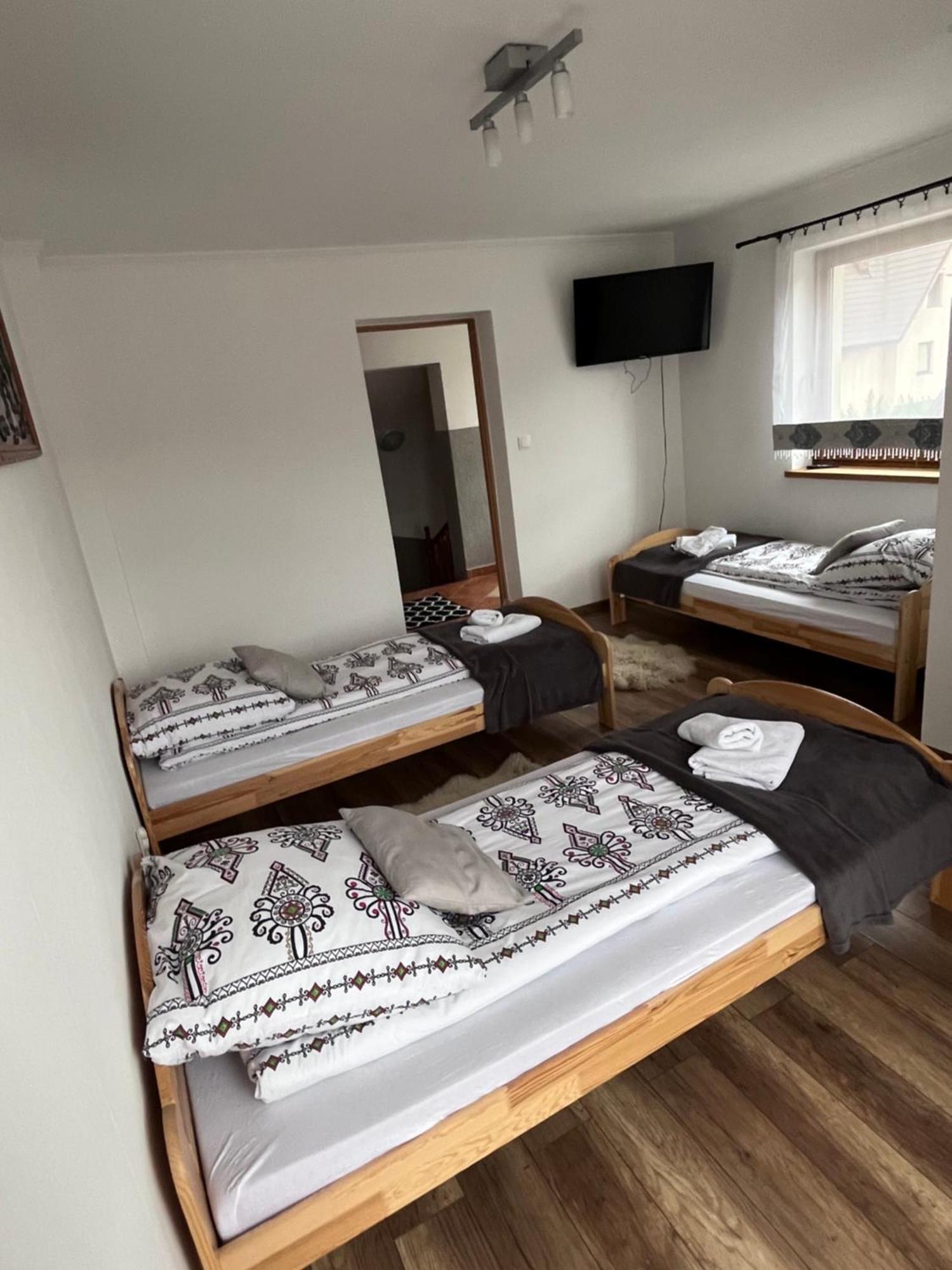 Apartament U Jarosza โปโรนิน ภายนอก รูปภาพ